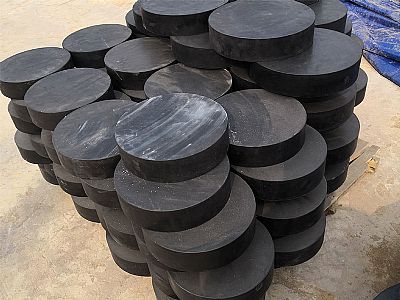 鼎湖区板式橡胶支座由若干层橡胶片与薄钢板经加压硫化